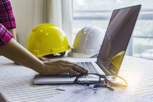 Why Employers Should Offer More Hybrid Jobs in the EHS Industry